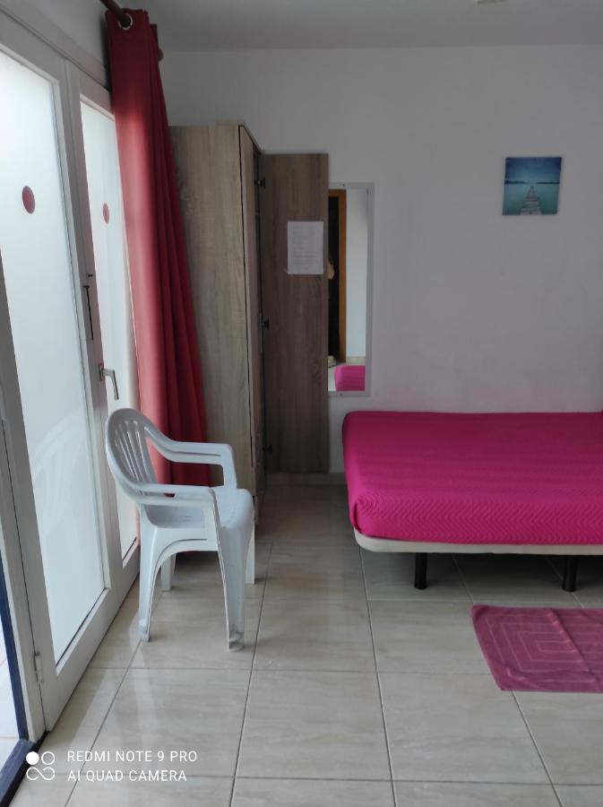 Alojamiento Playa Centro Corralejo 16 Екстер'єр фото